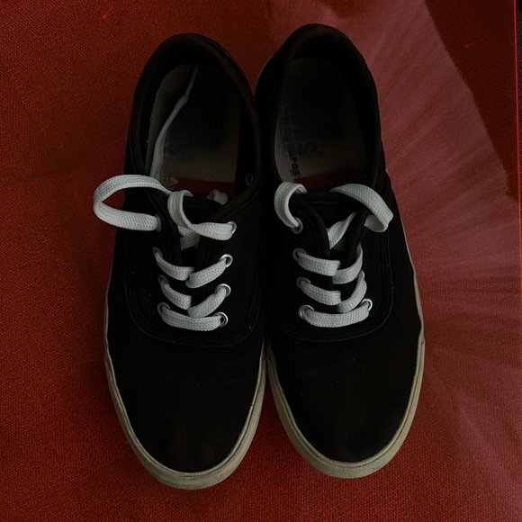 Ked’s Black Sneakers - Picture 2 of 4